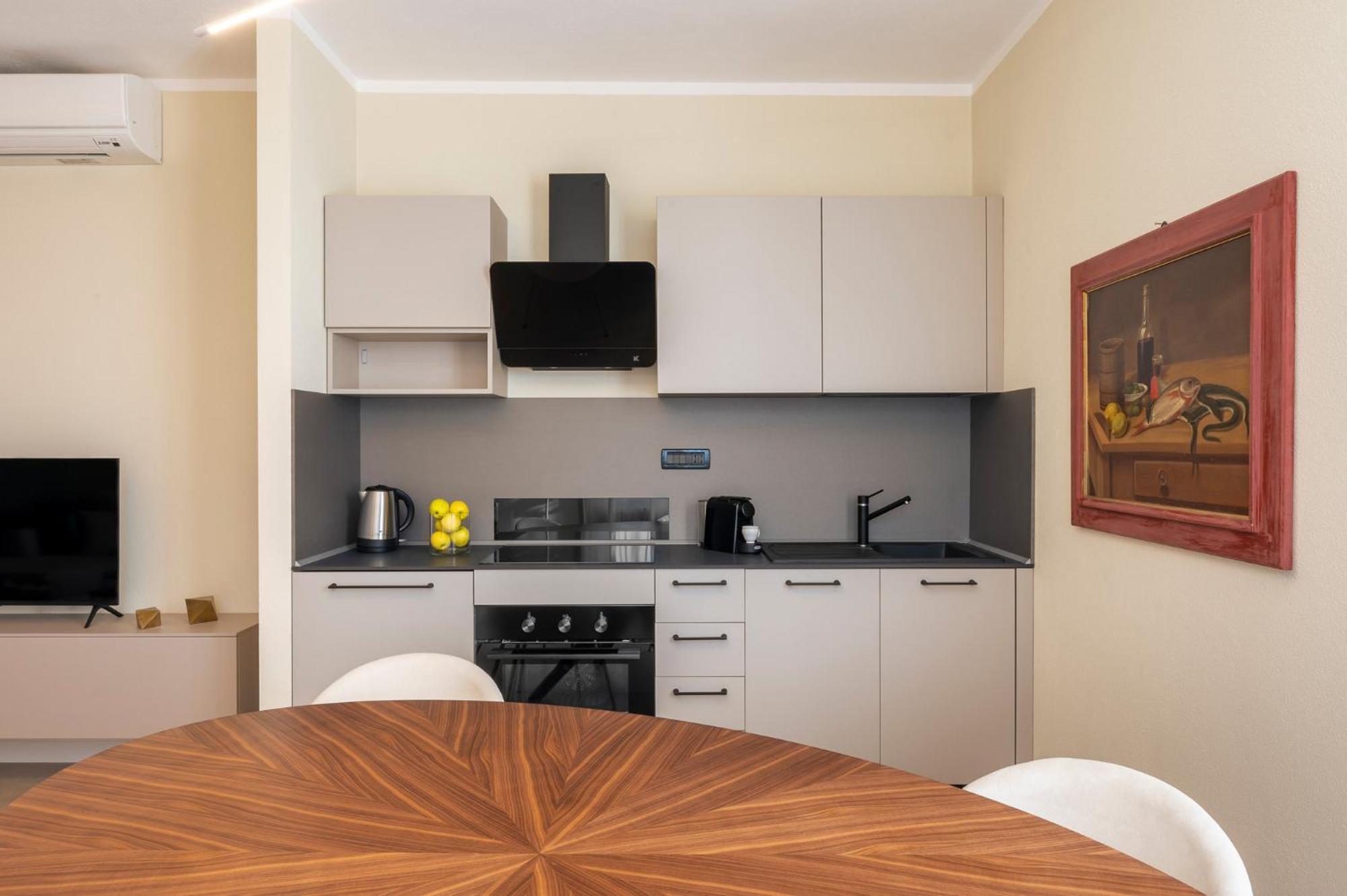 Raggi Aparthotel *